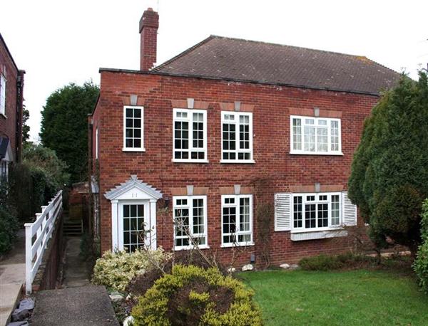 Mentmore Court, September Way - Picture 1