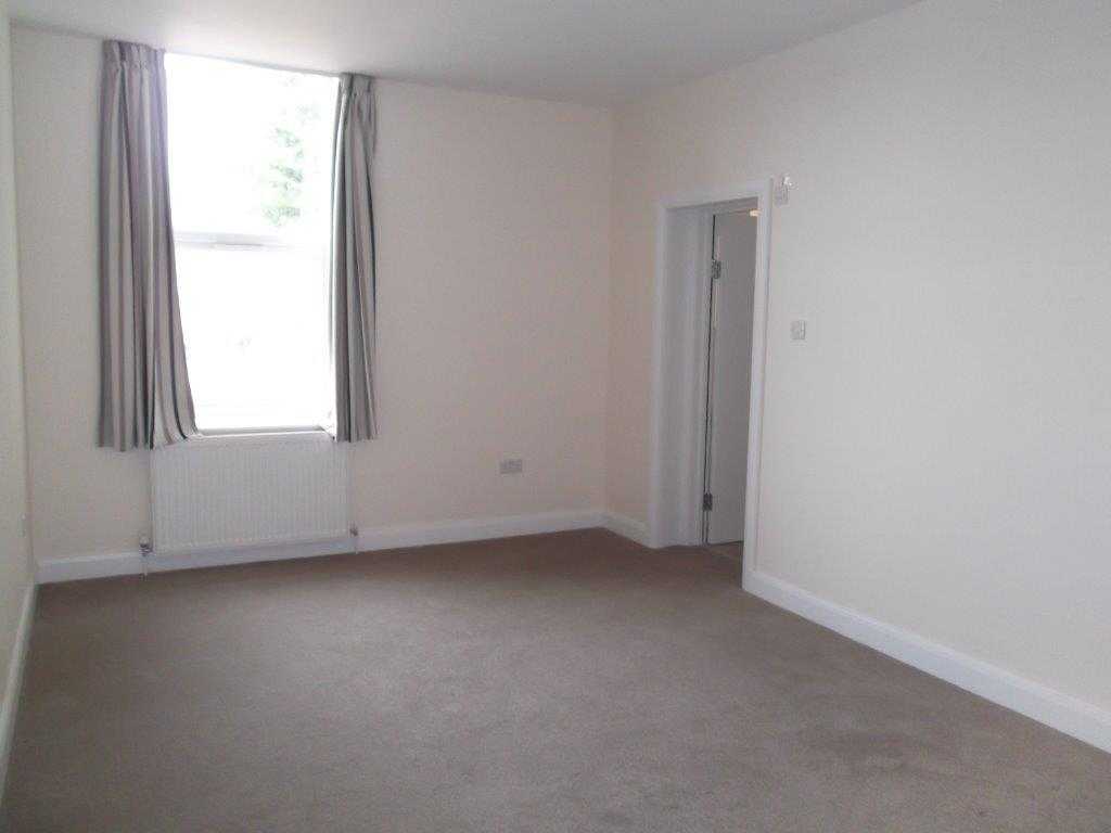 Cotman Gardens - Picture 4