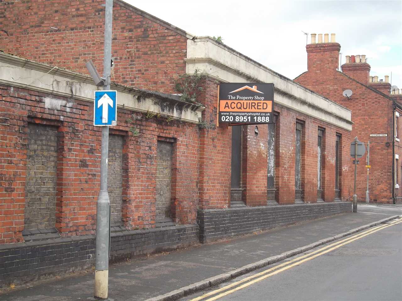 Former Bus Garage, Leavesden Road