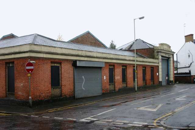 Former Bus Garage, Leavesden Road - Picture 3