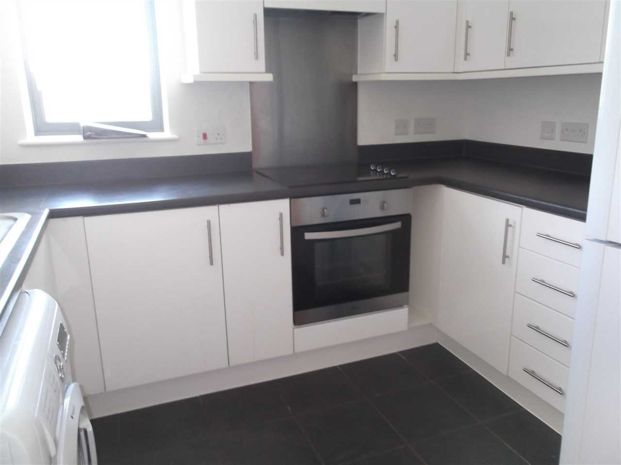 Atherton Heights - Picture 3
