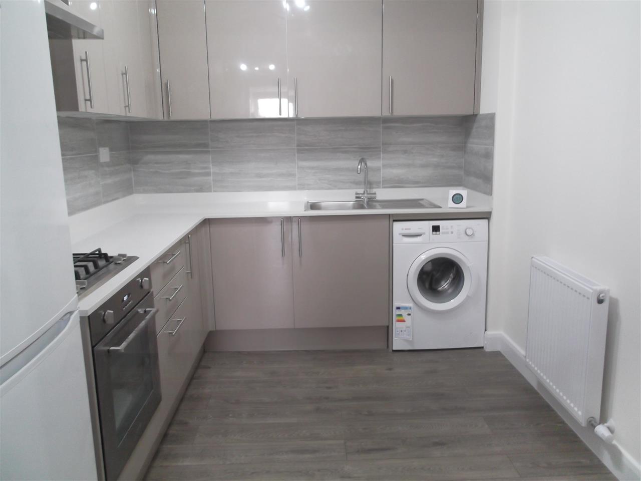 Brogan House - Picture 2
