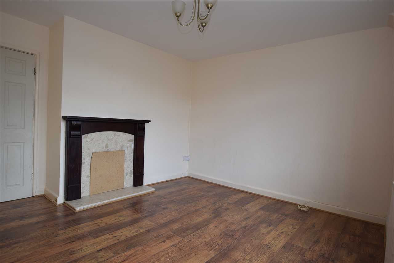 Mentmore Court, September Way - Picture 3