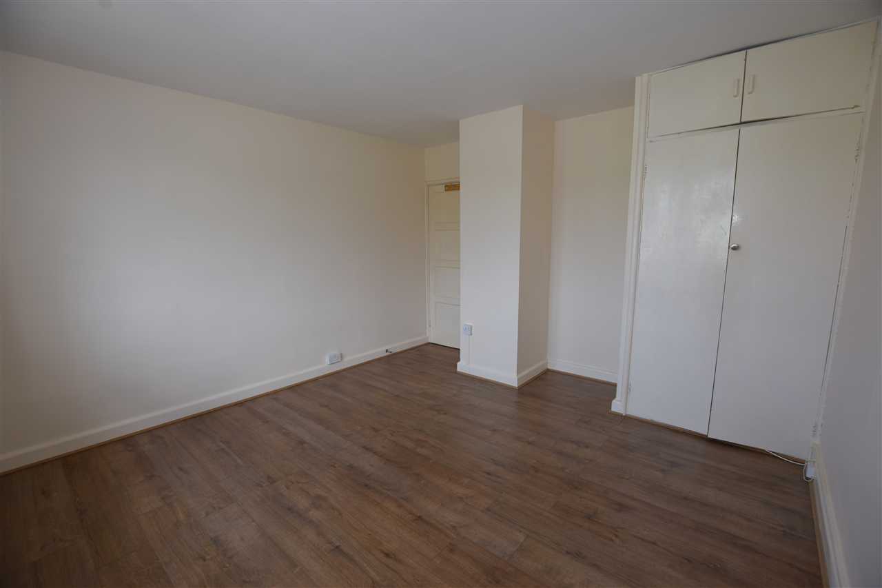 Tillotson Road - Picture 6