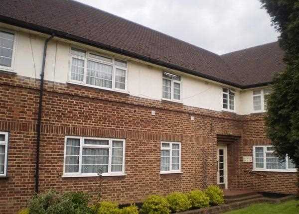 Nether Street - Picture 1
