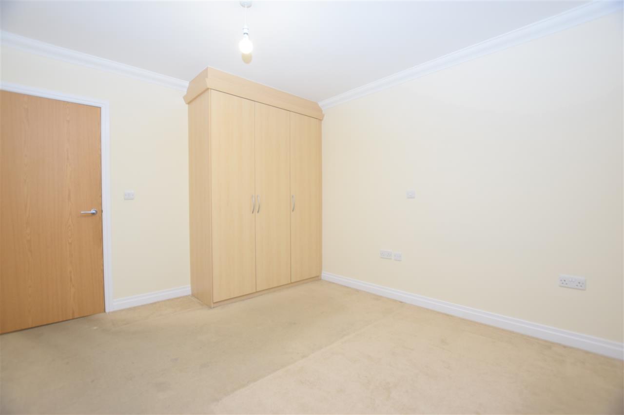 Signature House - Picture 2