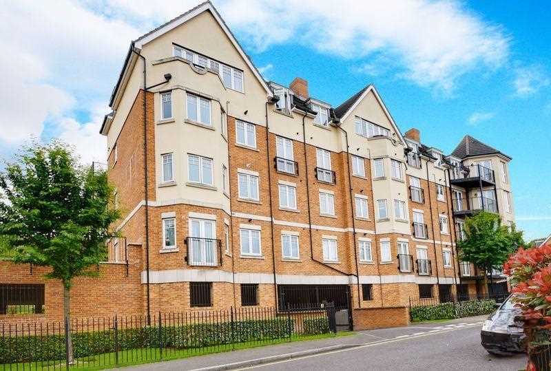 Cunard Court
