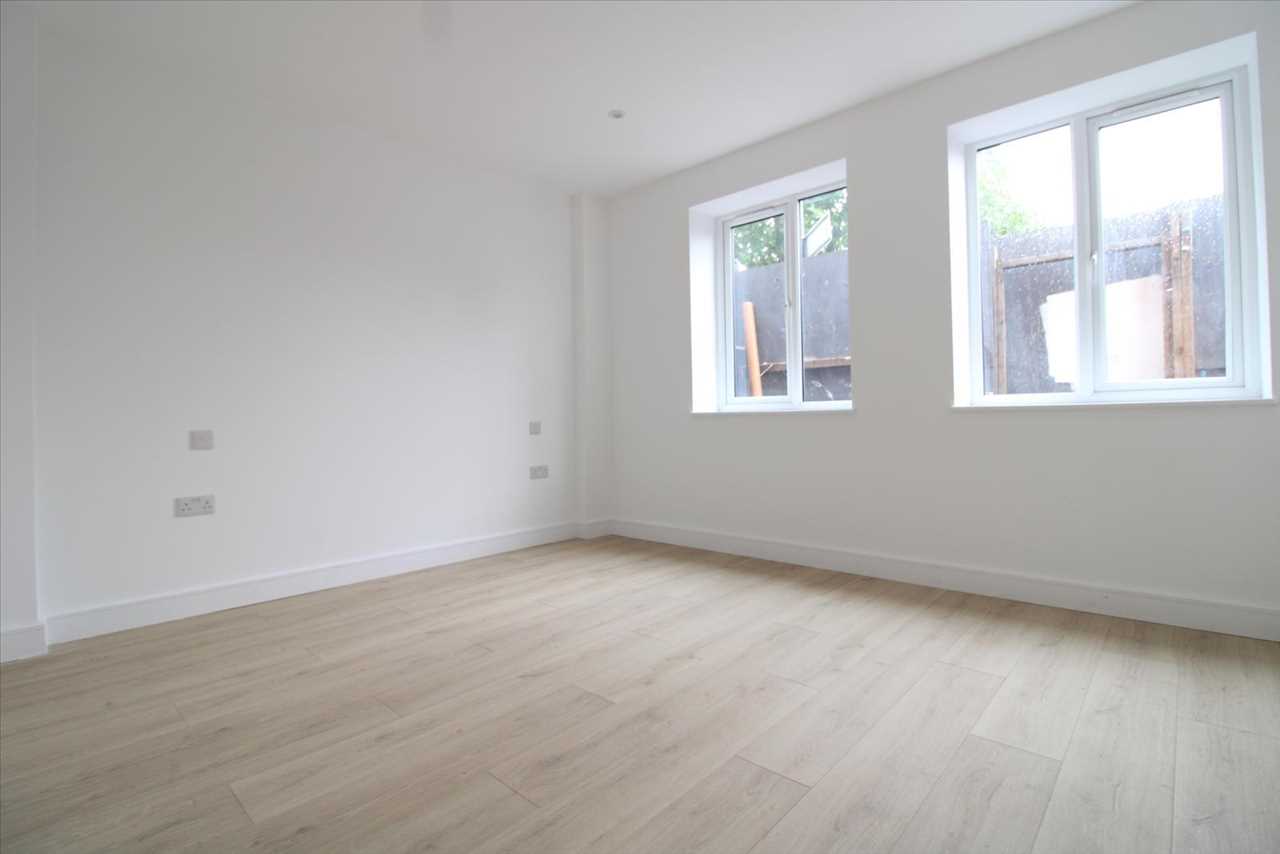 Eastfields Road