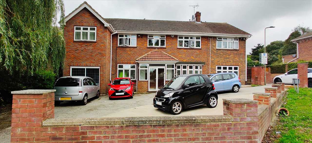 Quinta Drive,