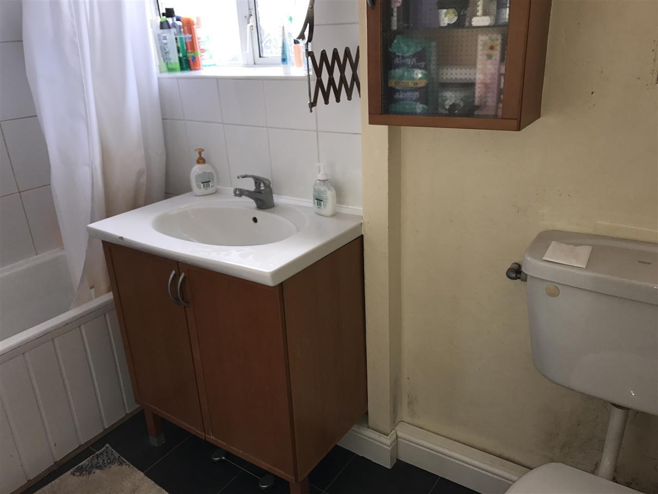 Honeypot Lane - Picture 4