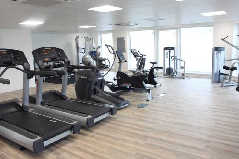 Brunel Court - Picture 11