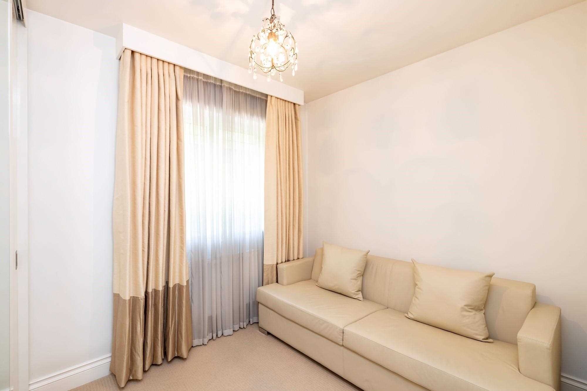 Acacia Close - Picture 13