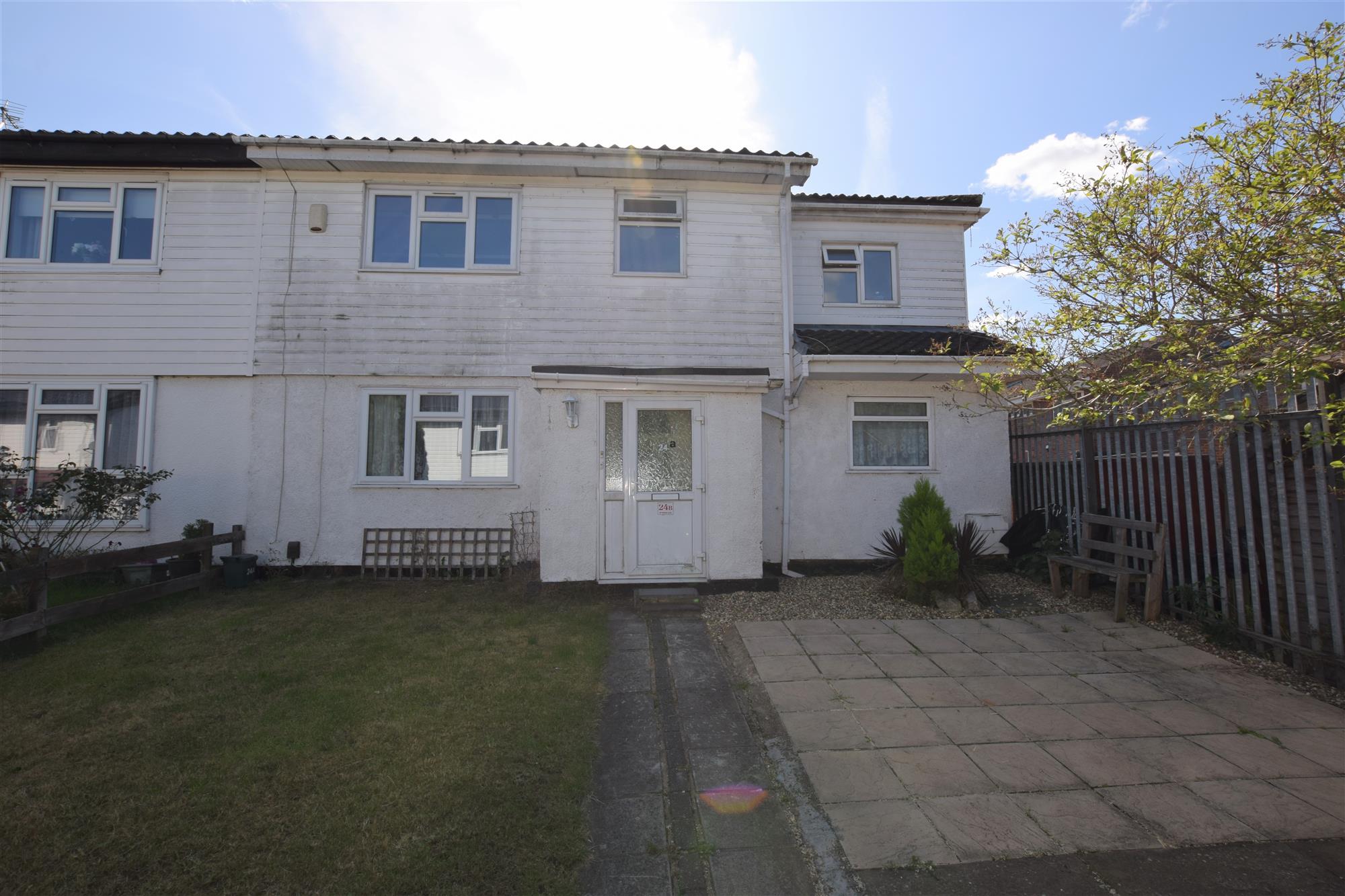 Banstock Road - Picture 1