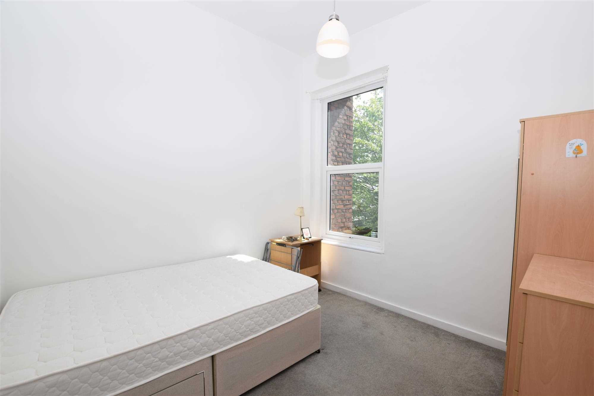 Camplin Road - Picture 7