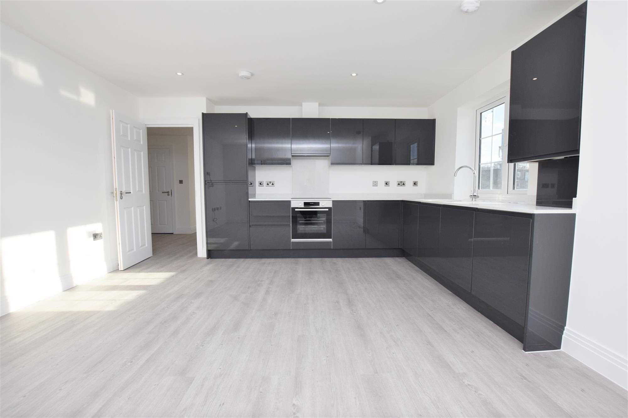 Colmore Court - Picture 2