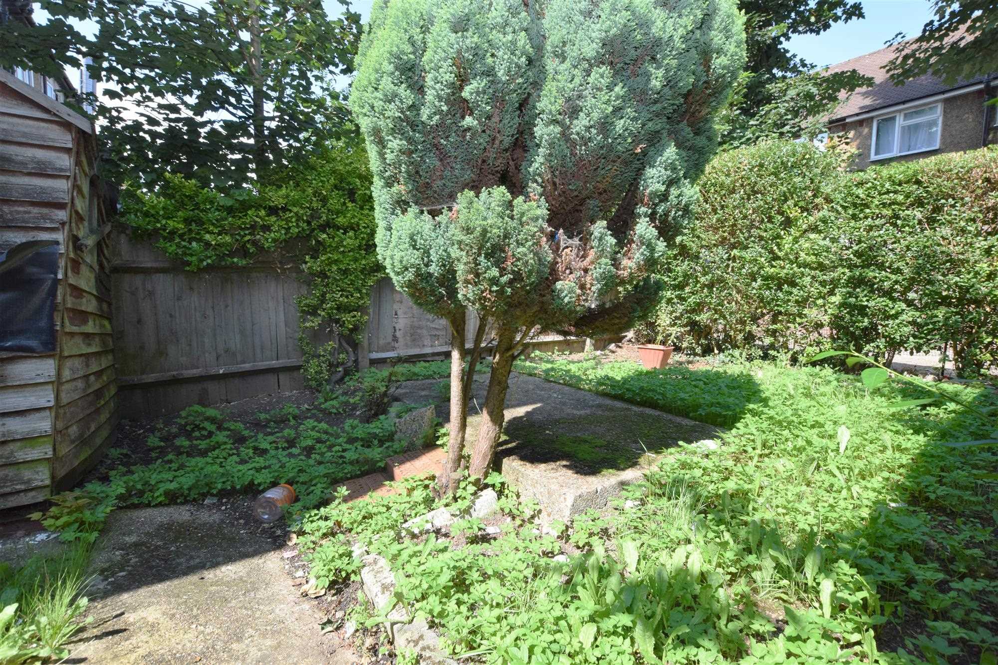 Kingsbury Road - Picture 7