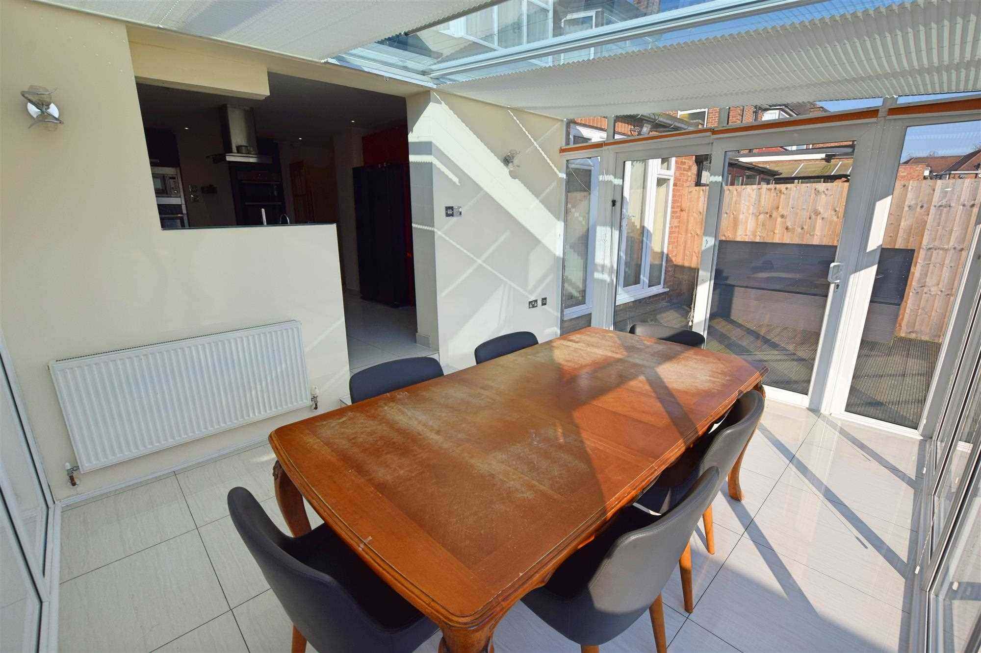 St. Andrews Drive - Picture 8