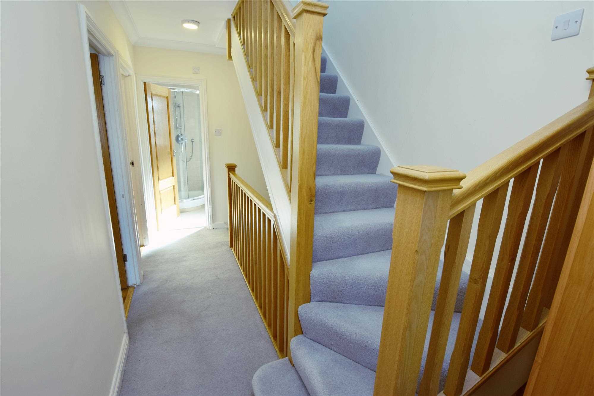 St. Andrews Drive - Picture 10