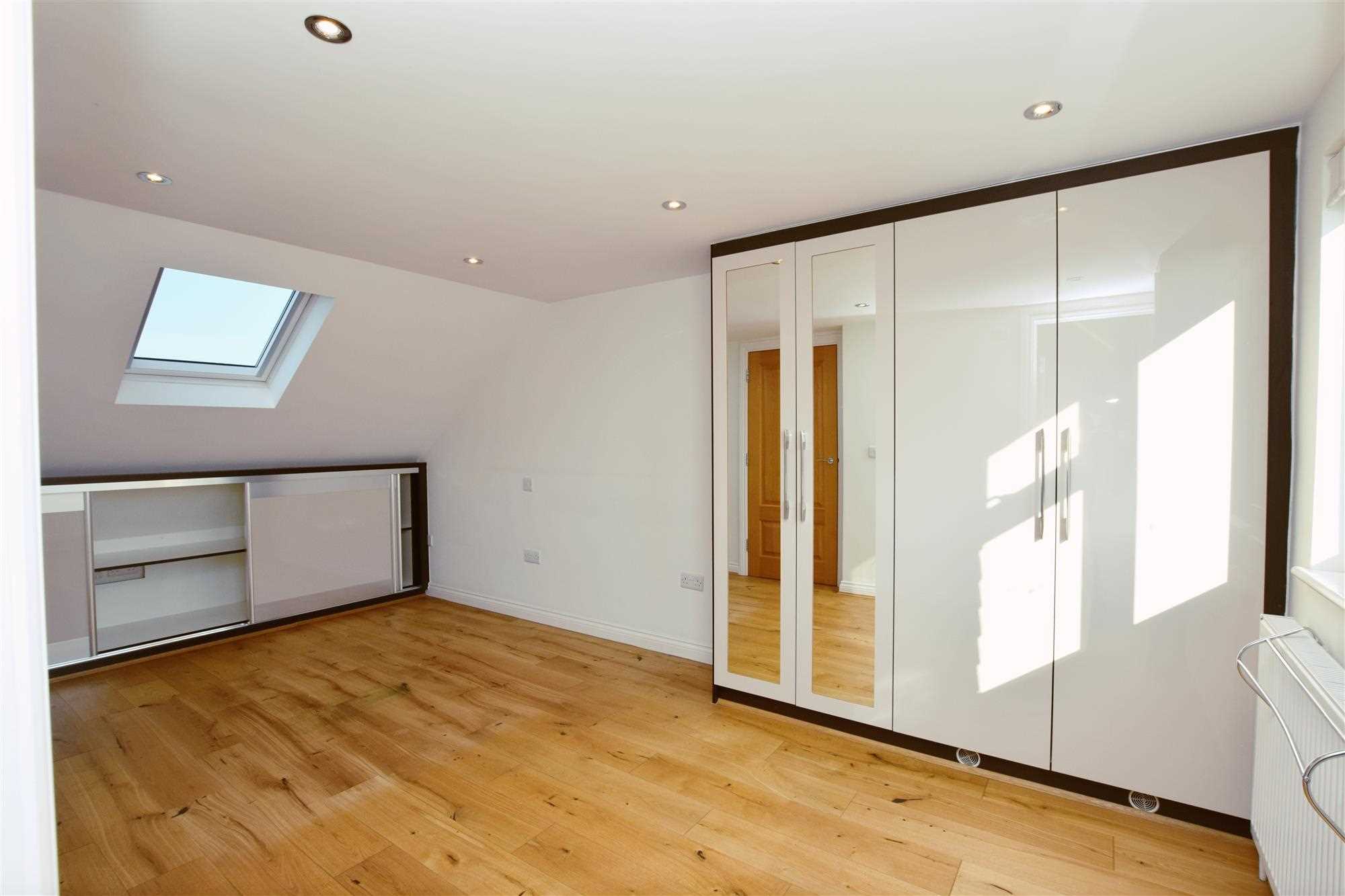 St. Andrews Drive - Picture 16
