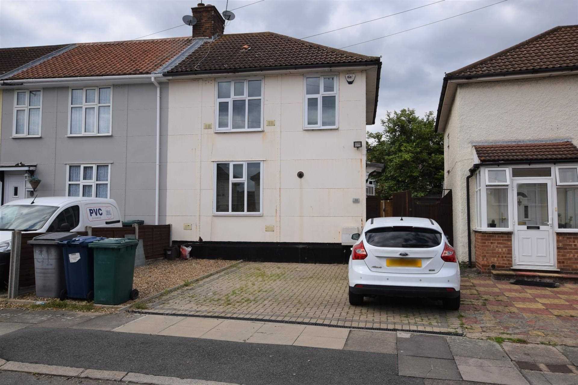Homefield Road - Picture 8