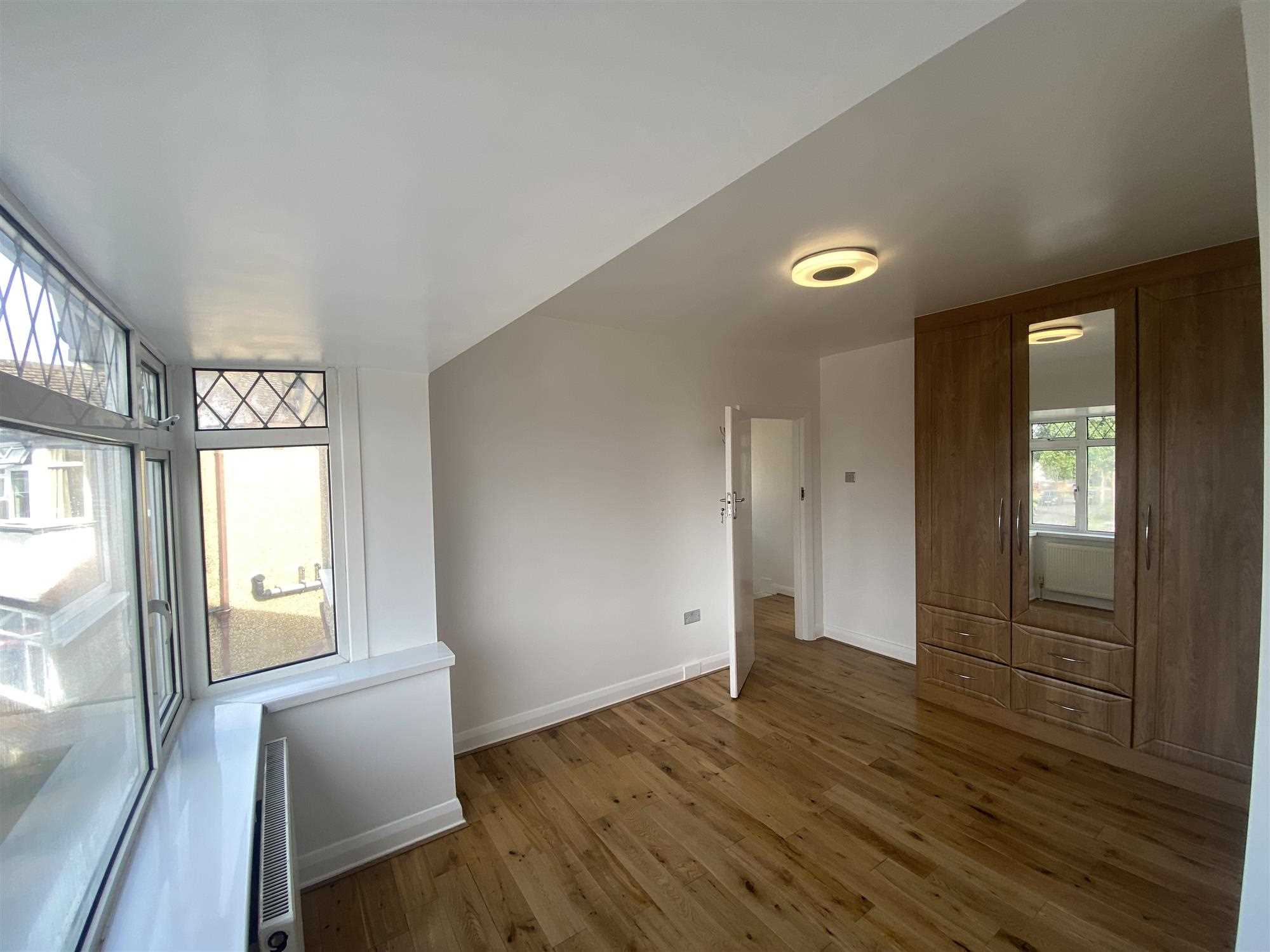 Morley Crescent East - Picture 5