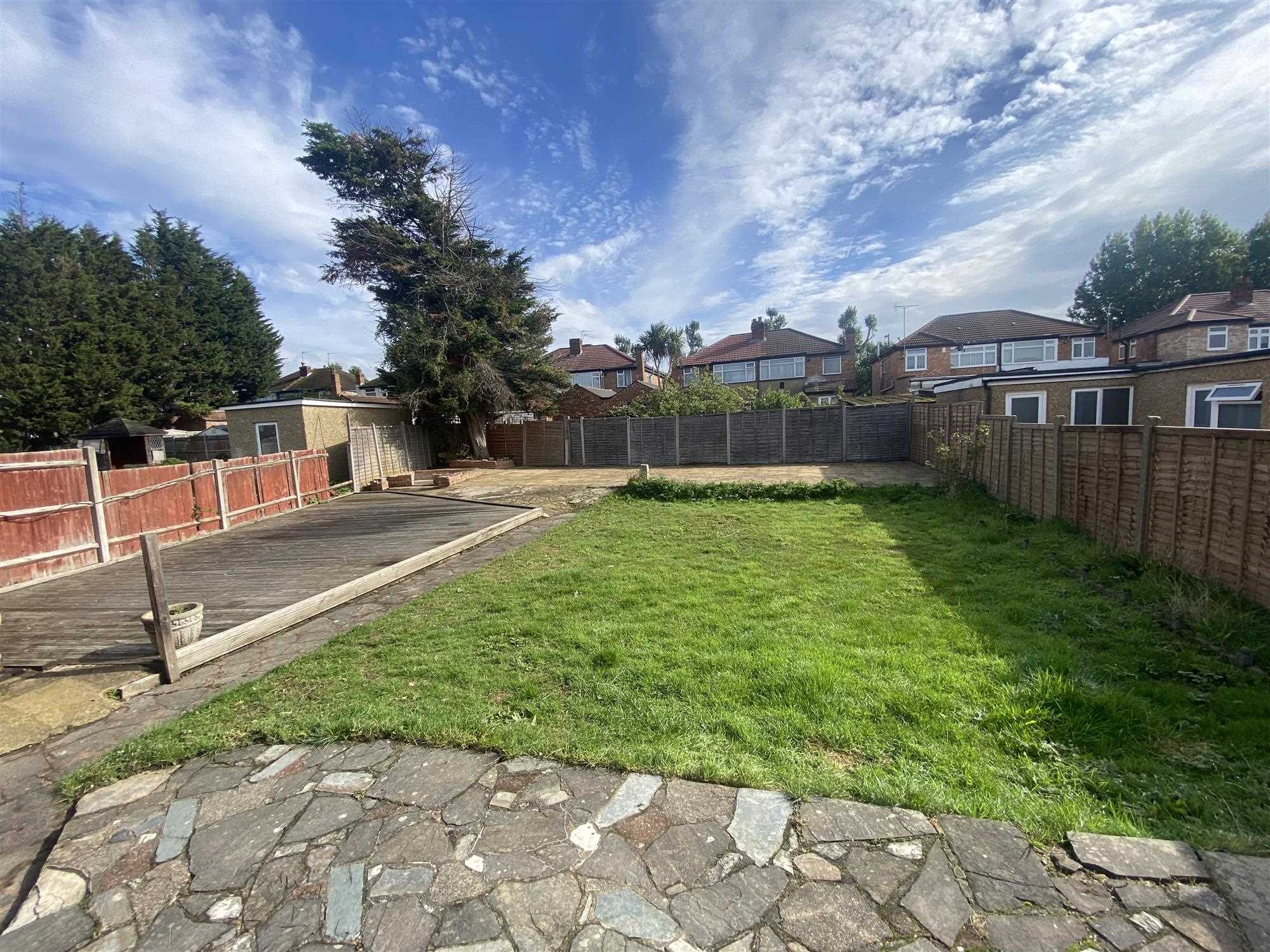 Morley Crescent East - Picture 12