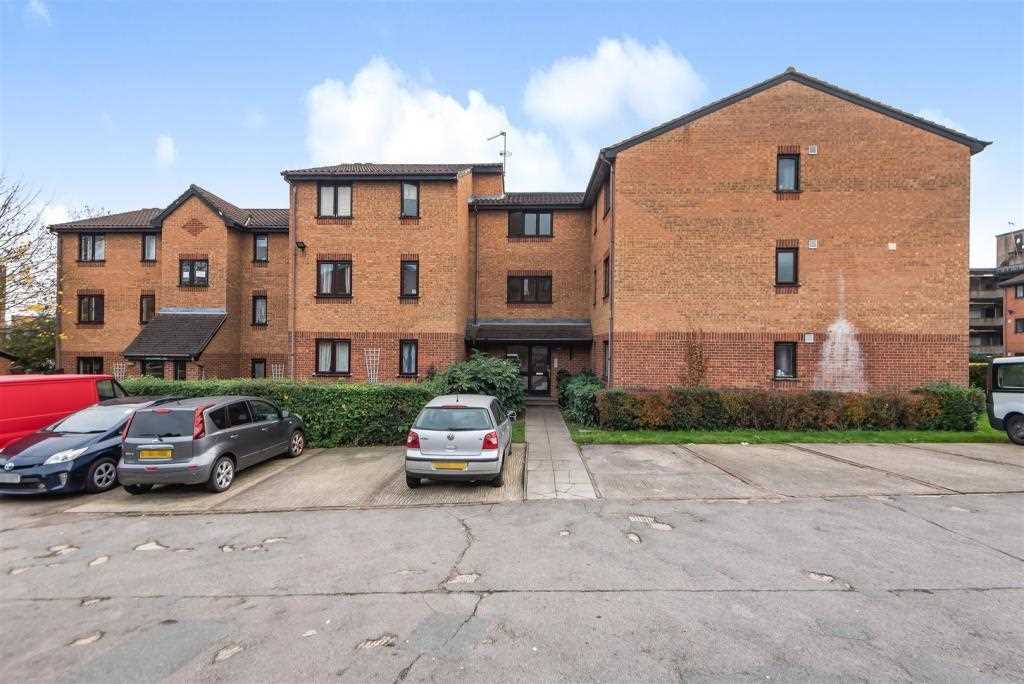 Pempath Place - Picture 1