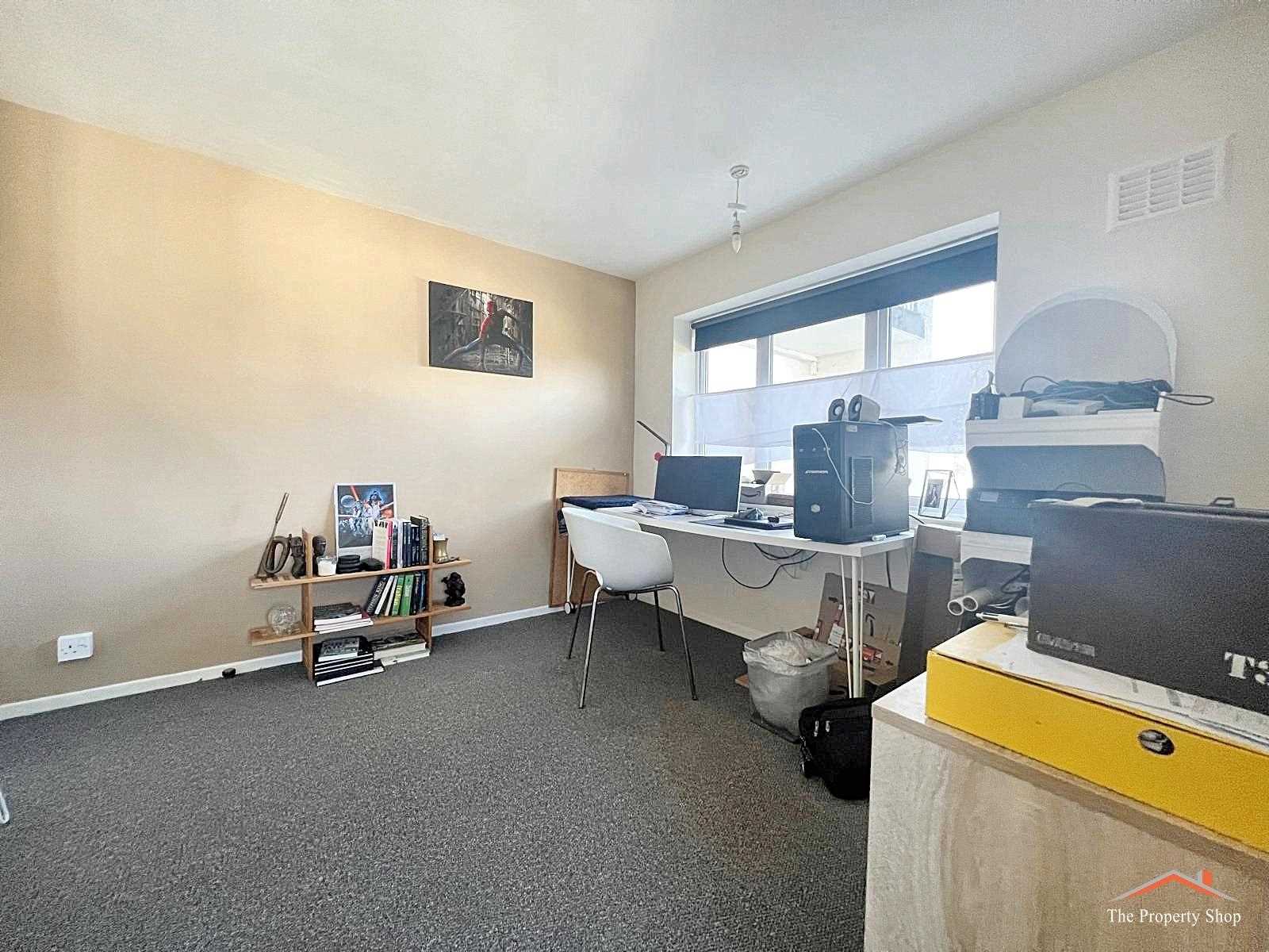 Arundel House - Picture 5