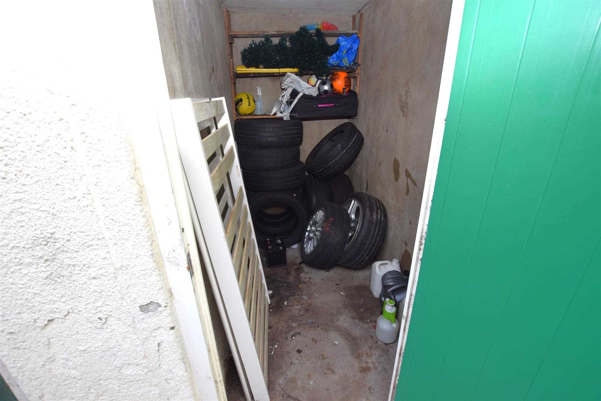 Arundel House - Picture 8