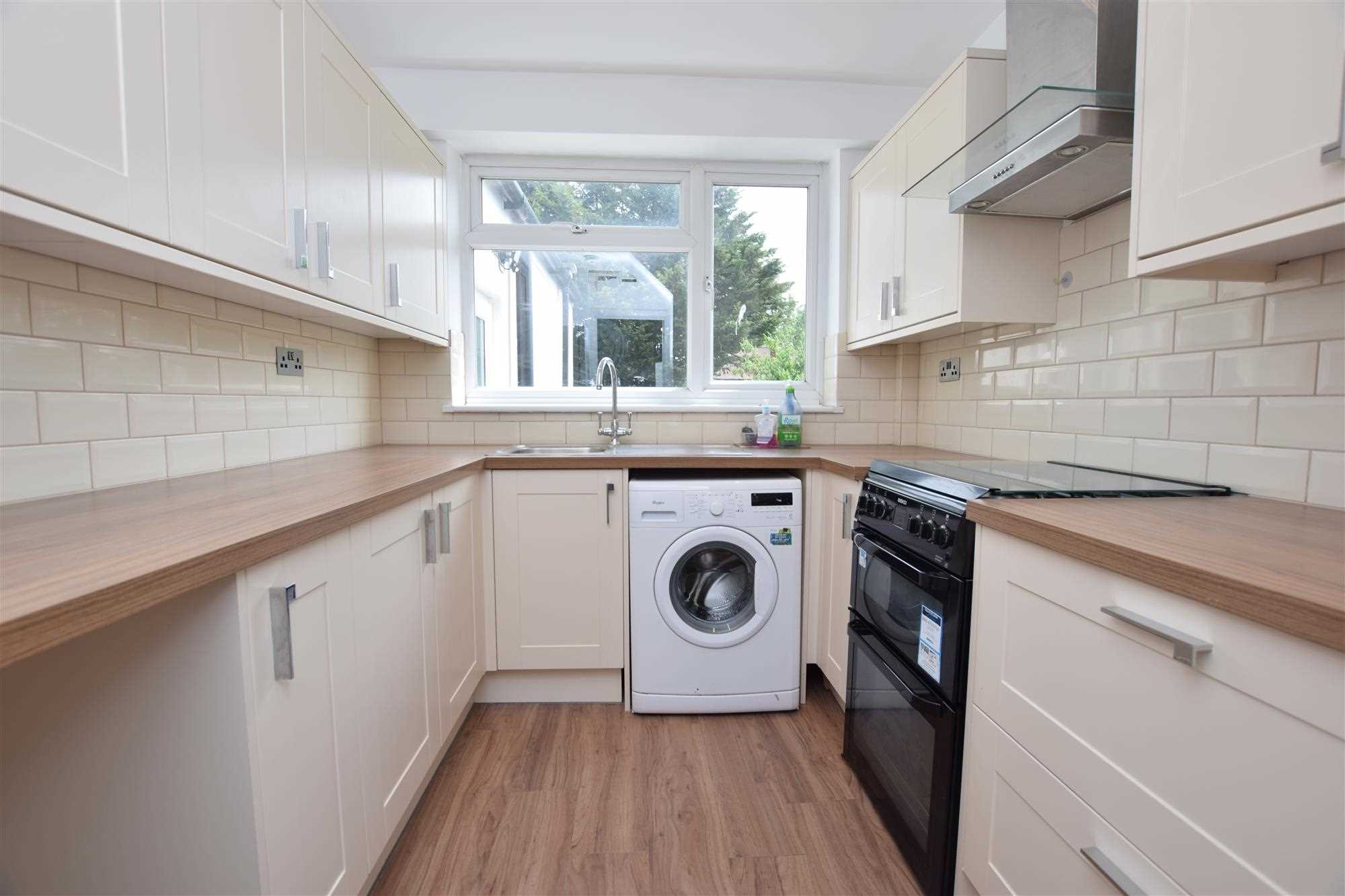 Dorchester Way - Picture 4