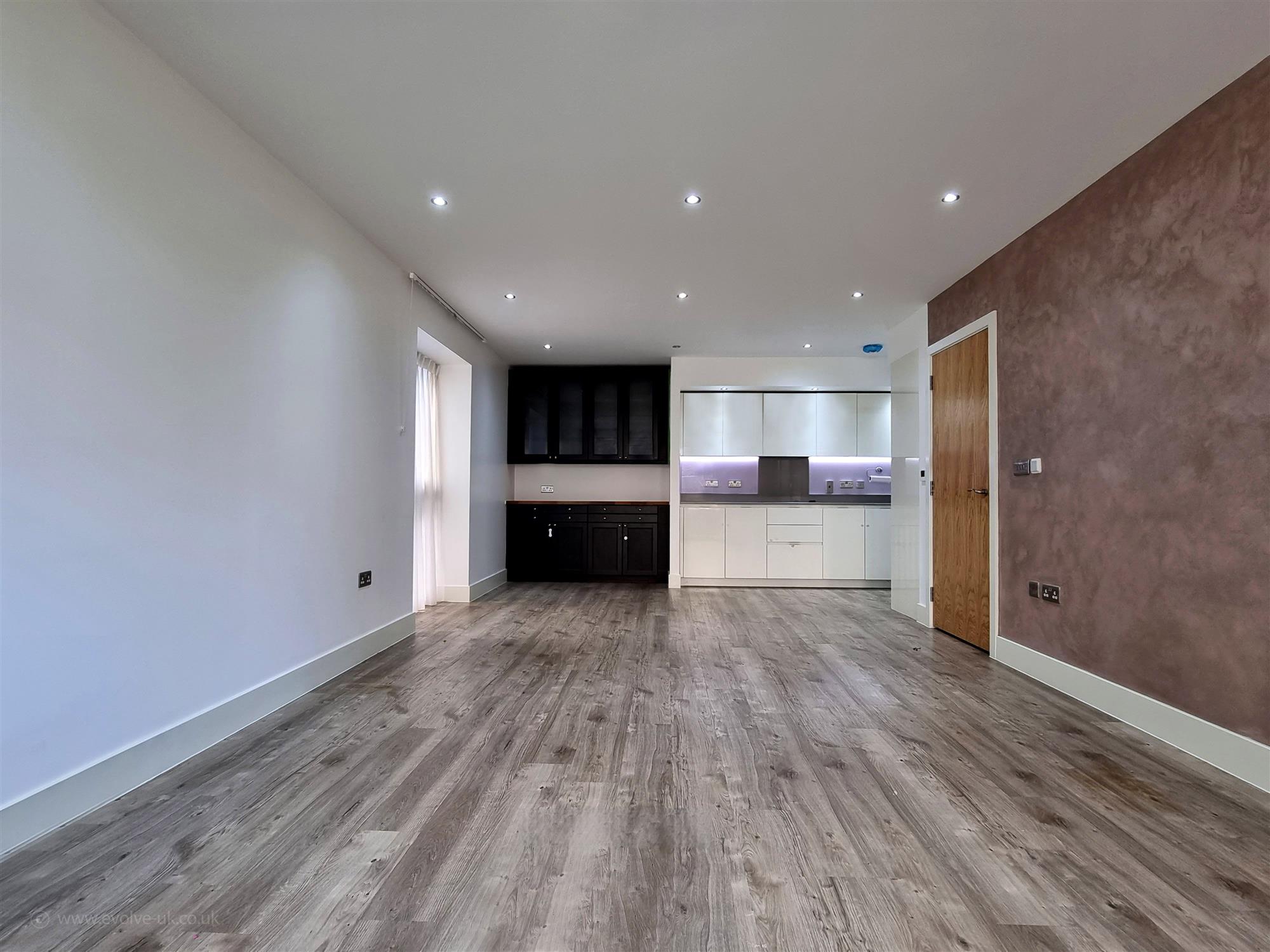 Curtis Court - Picture 1