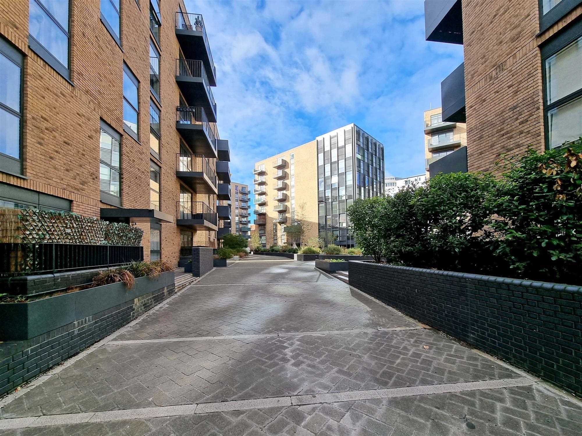 Curtis Court - Picture 14