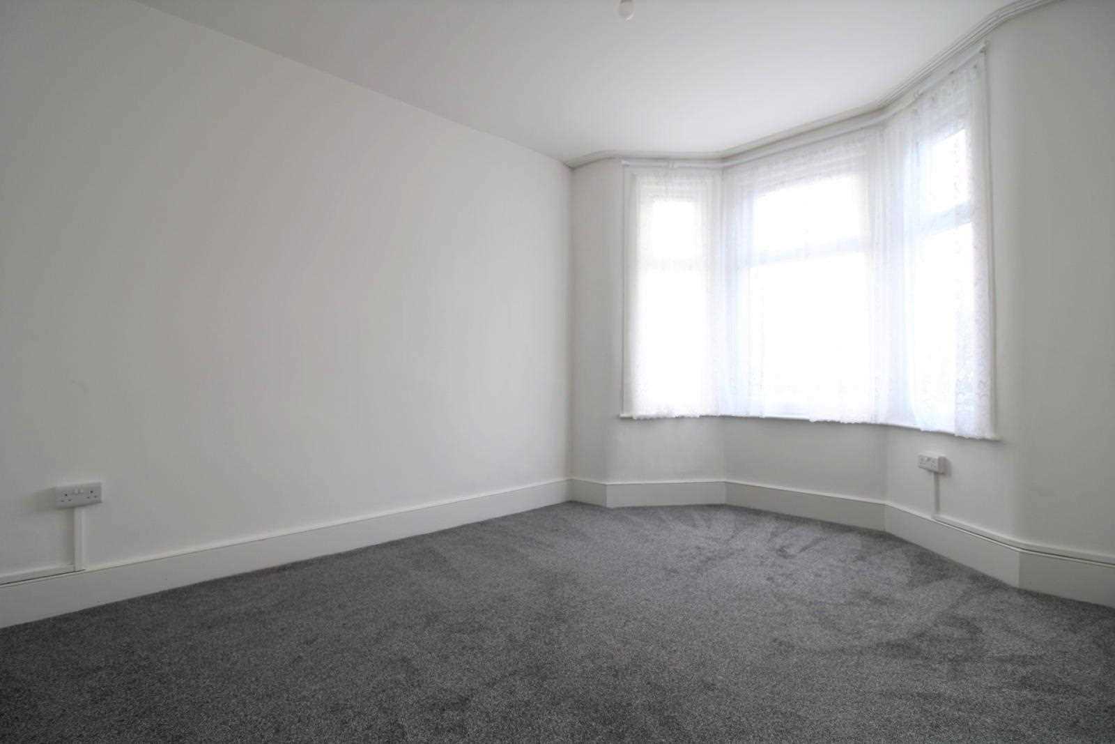 Hermitage Road - Picture 5