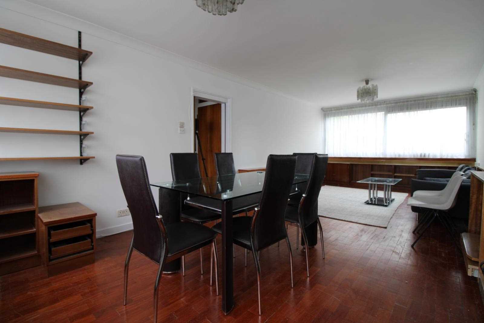 Barrie House - Picture 2