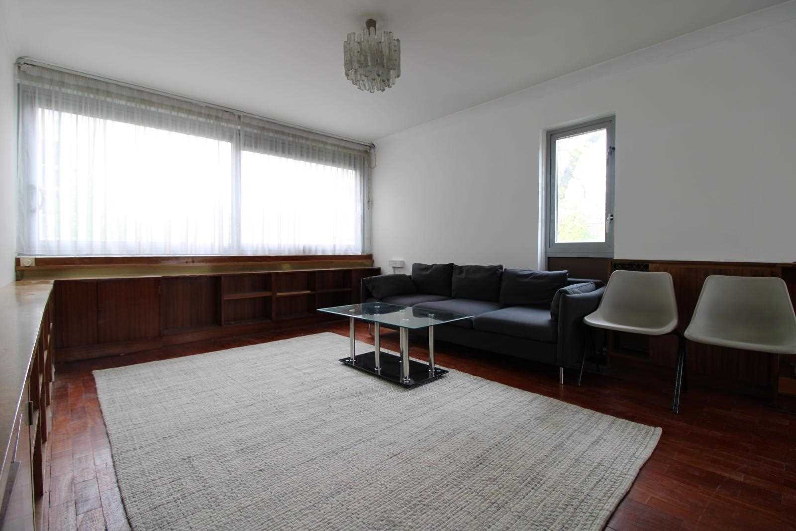 Barrie House - Picture 3