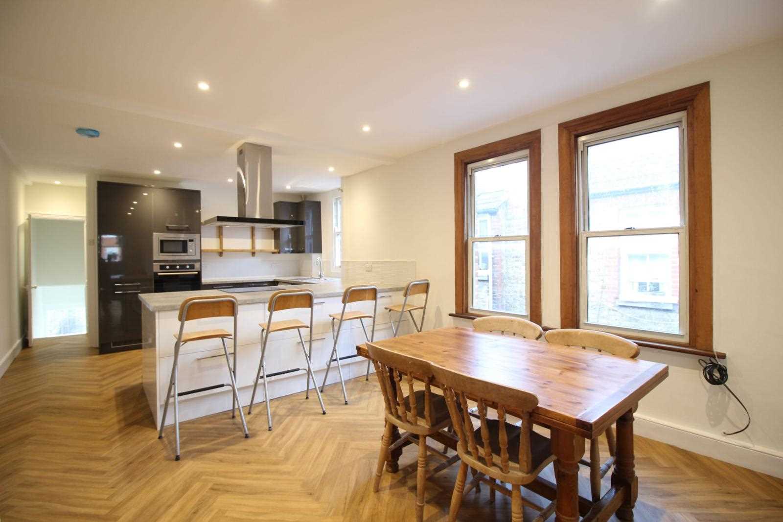 Trouville Road - Picture 1