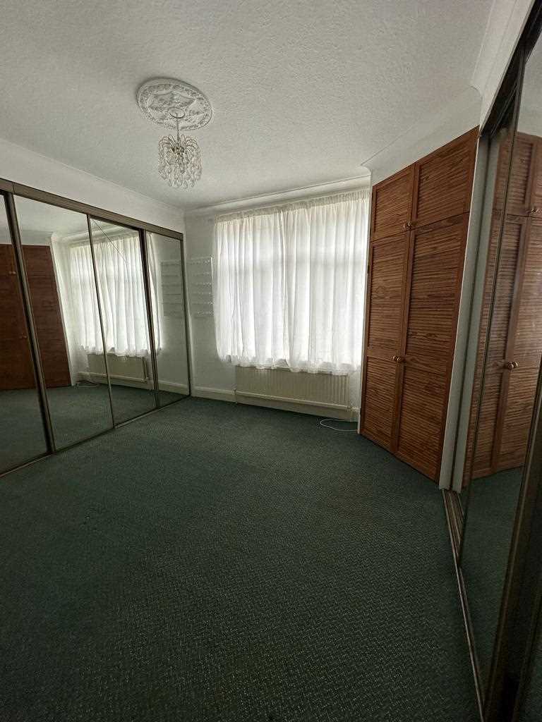 Mountaire Court - Picture 4