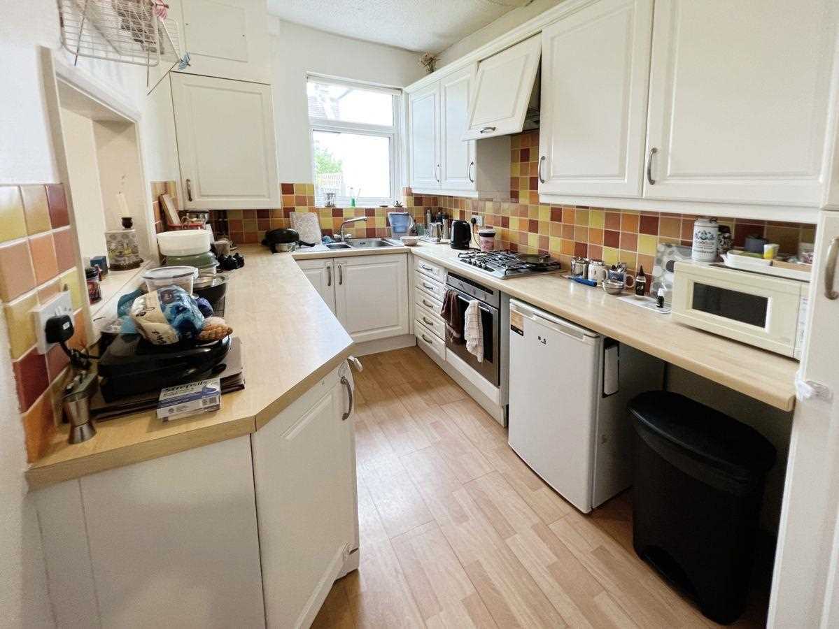 Colbeck Road - Picture 6