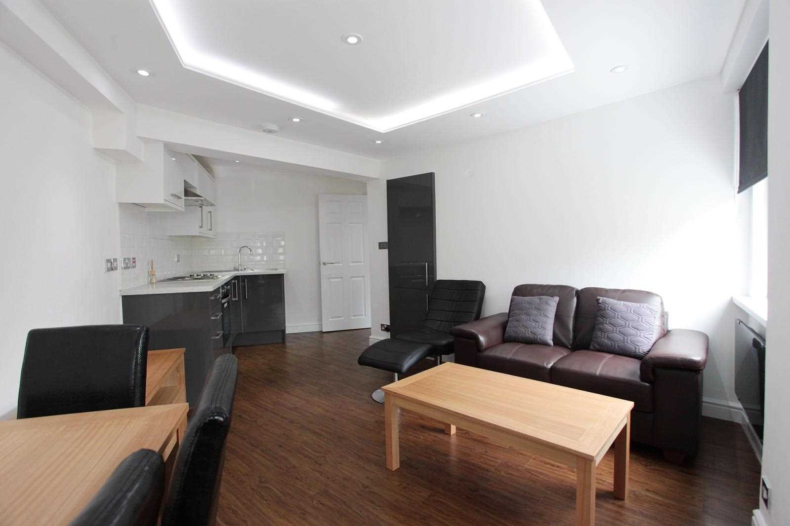 Harrow Road - Picture 1