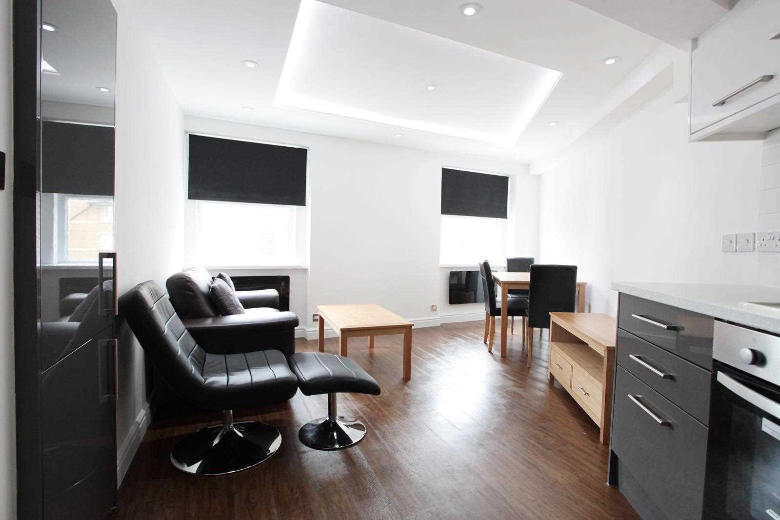 Harrow Road - Picture 2