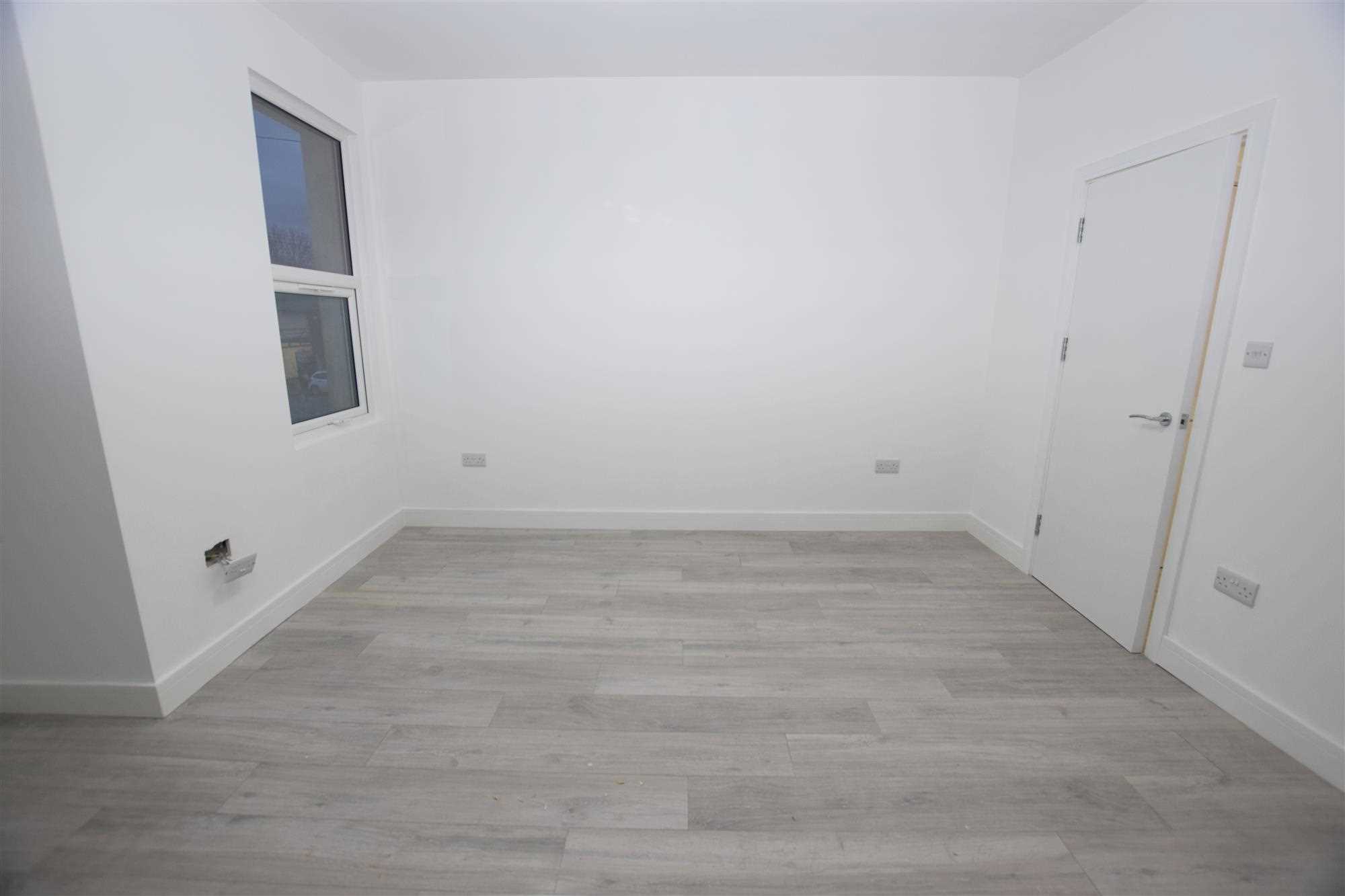 Palmerston Road - Picture 6