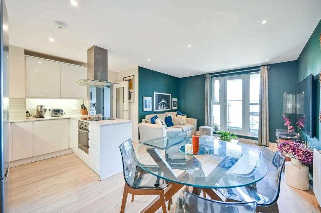 Grove House - Picture 8