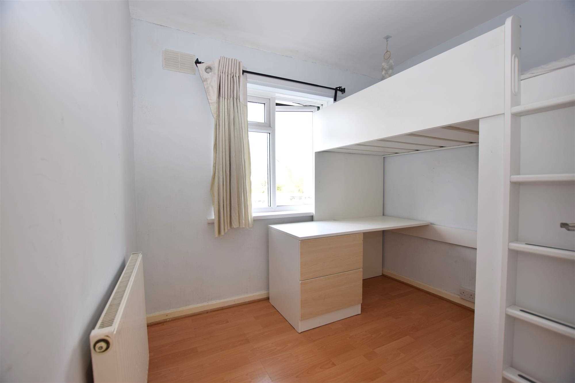 Banstock Road - Picture 6