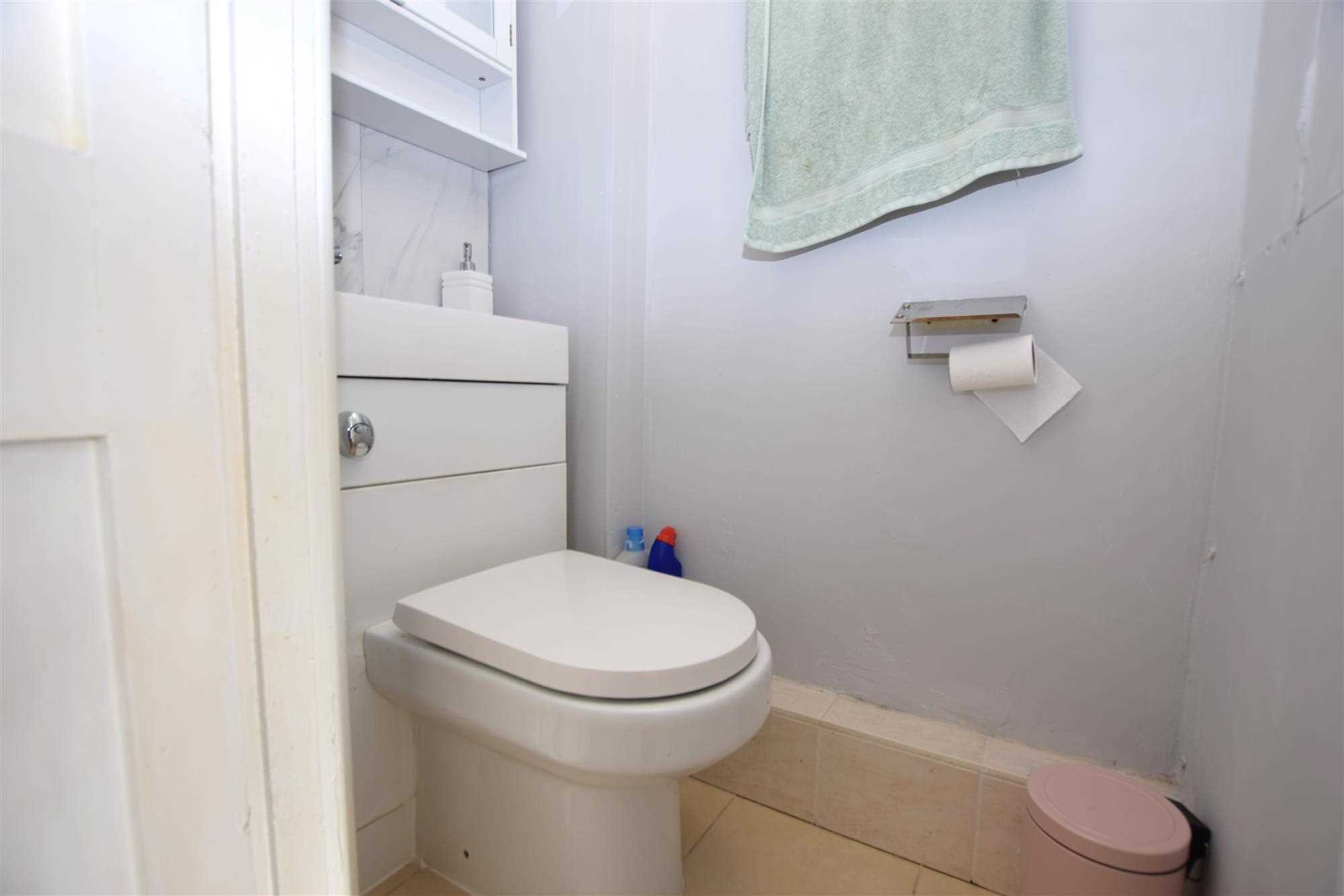 Banstock Road - Picture 8