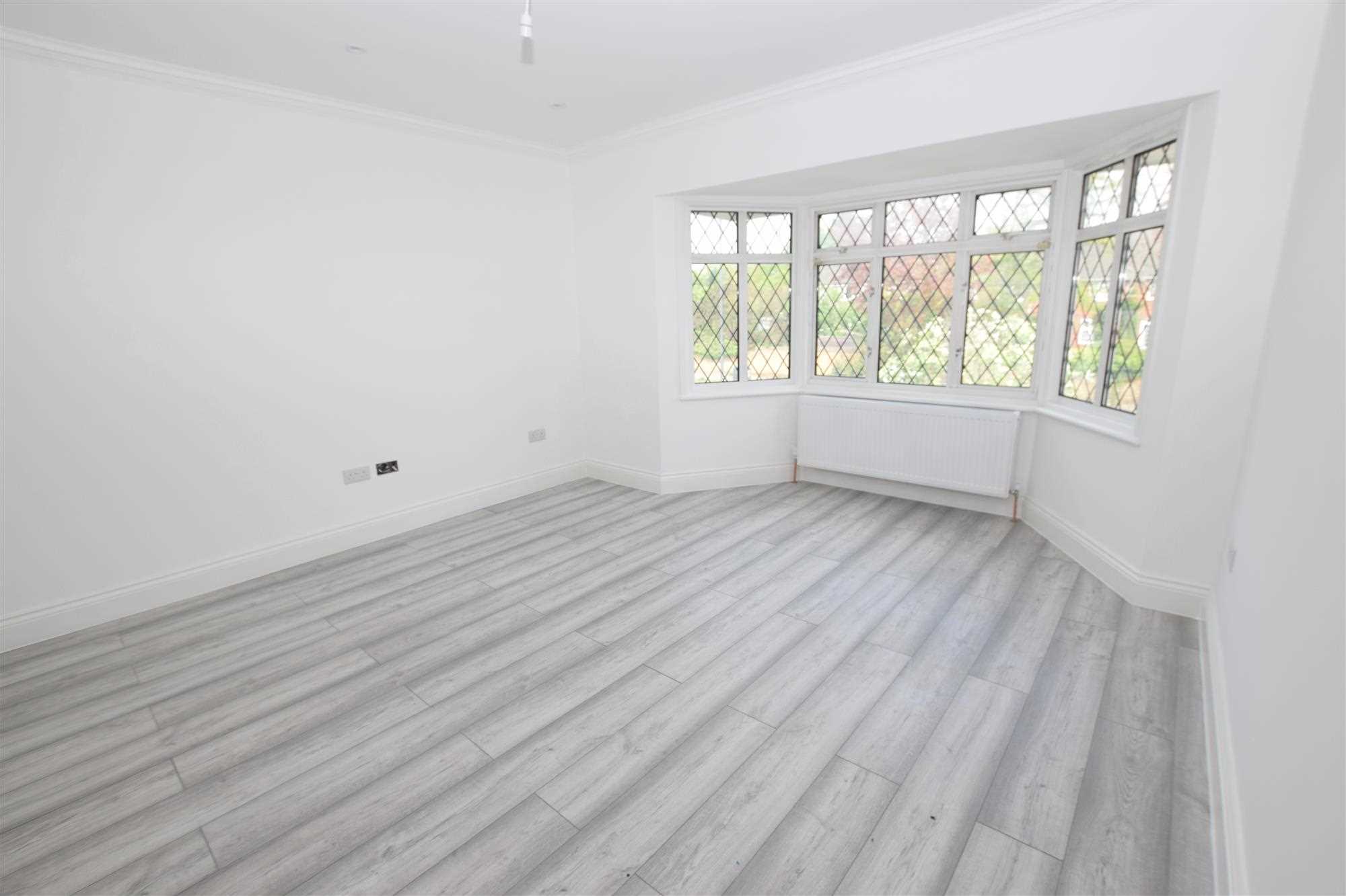 Whitchurch Lane - Picture 16