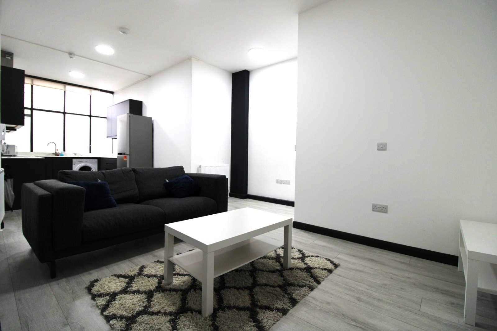 Eliza Mews - Picture 1