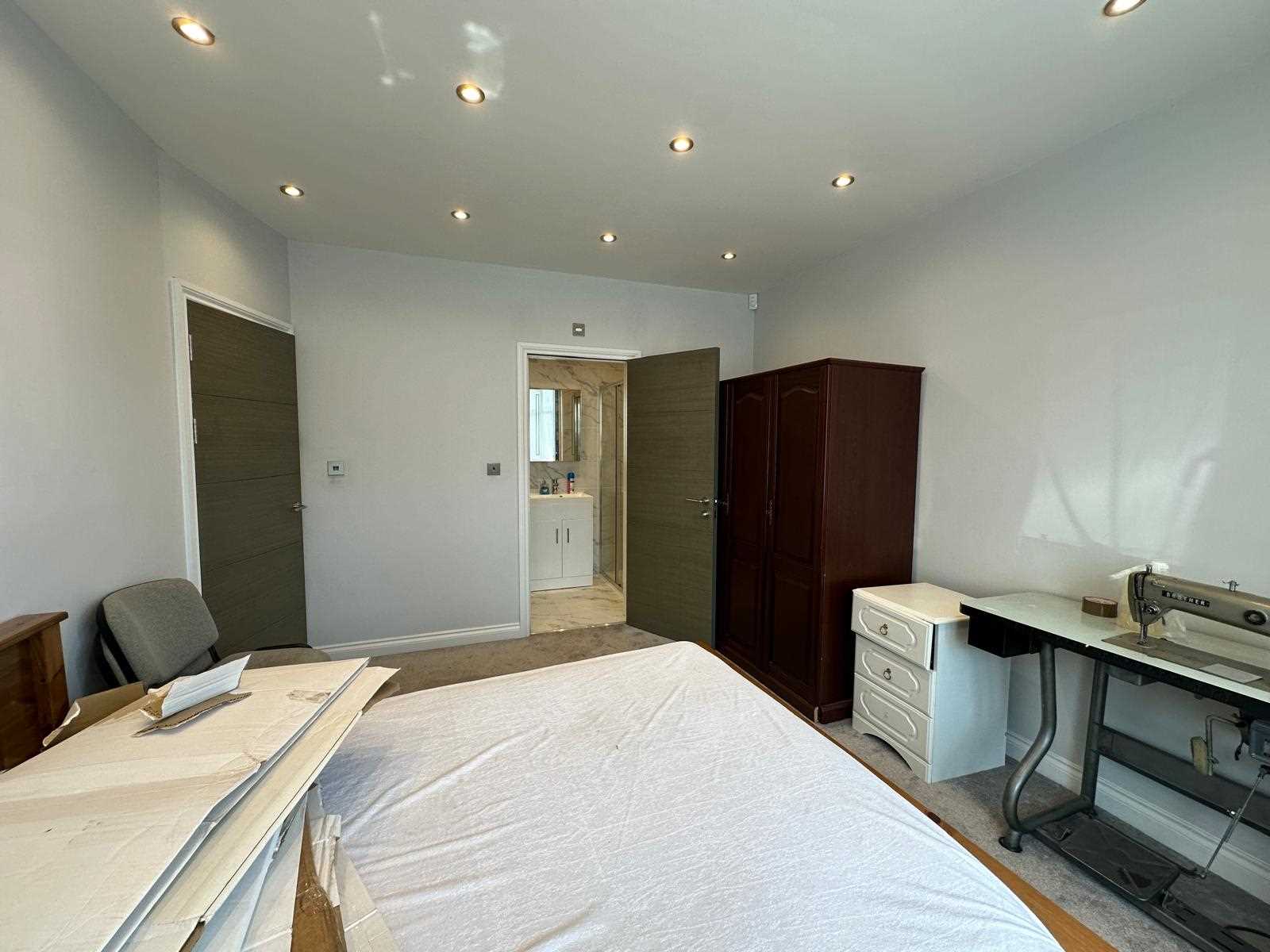 Larkfield Avenue - Picture 5