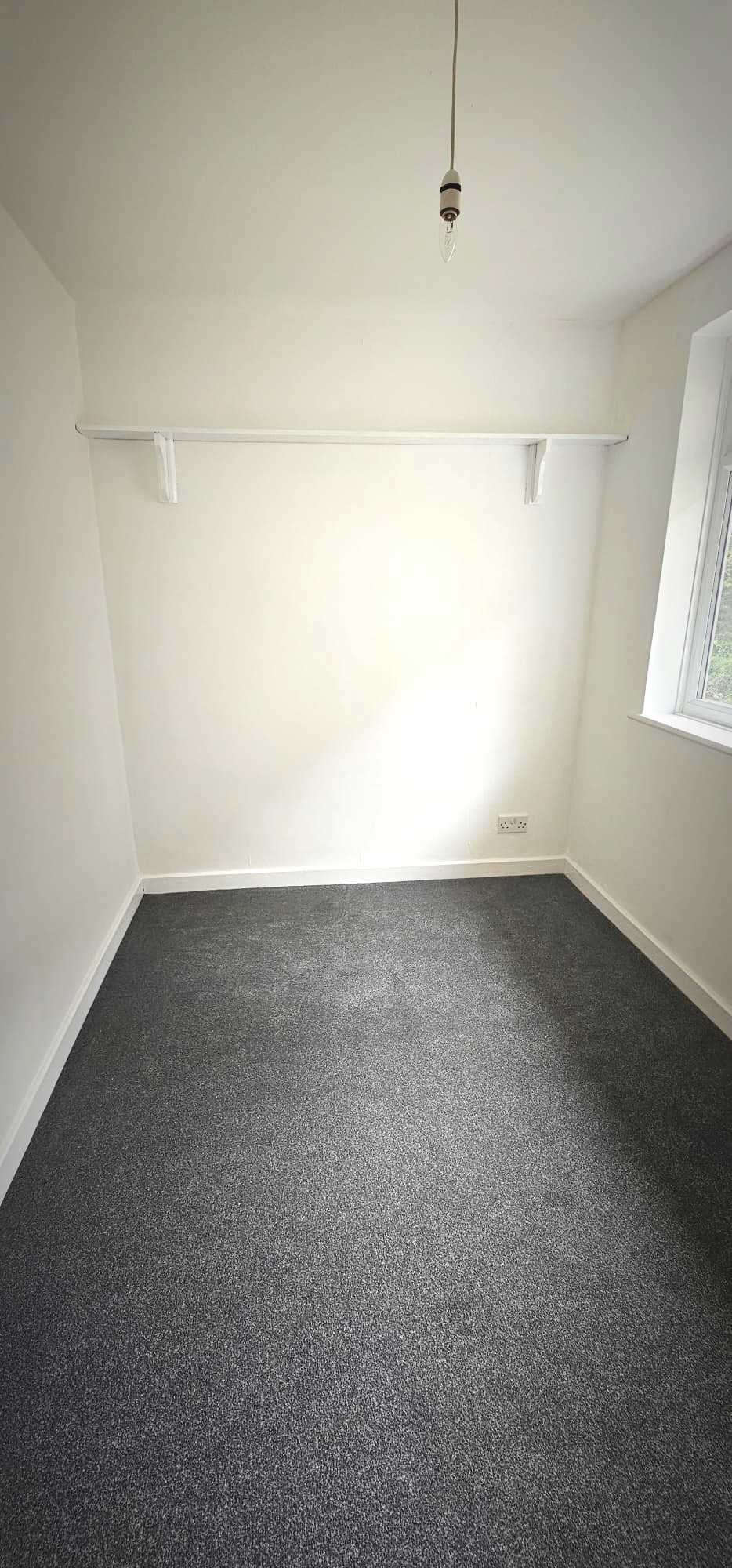 Lovat Close - Picture 10