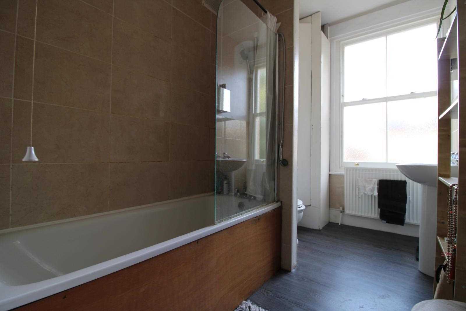 Loughborough Road - Picture 6