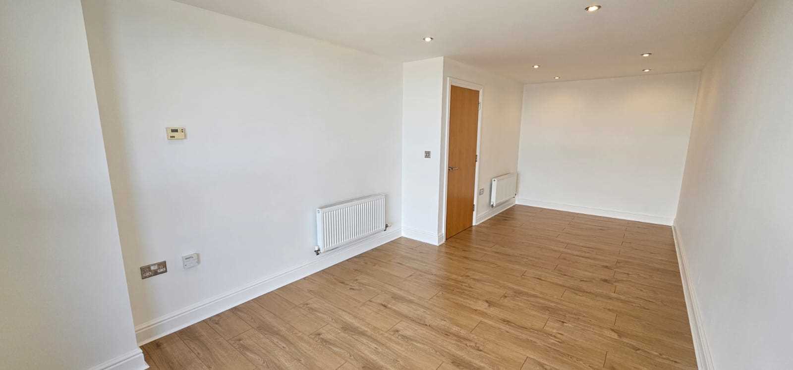 Kingsway - Picture 3